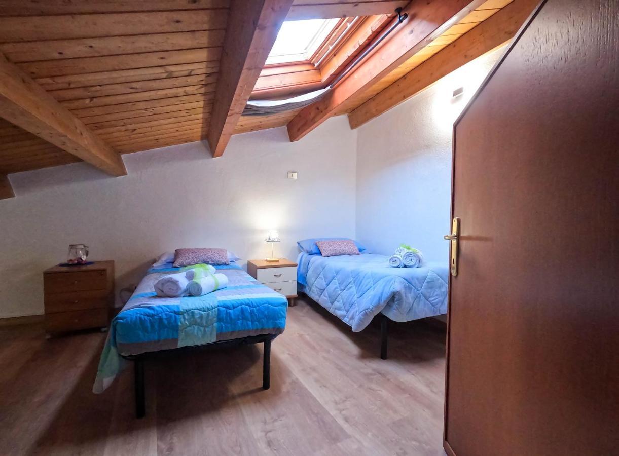 San Domenico House - Centro Storico Bed and Breakfast LʼAquila Exteriör bild